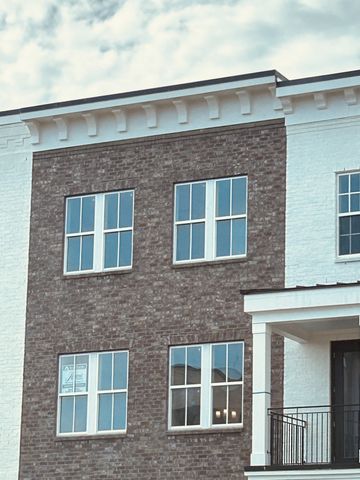 2101 Branford Pl Apt 203, Thompsons Station, TN 37179