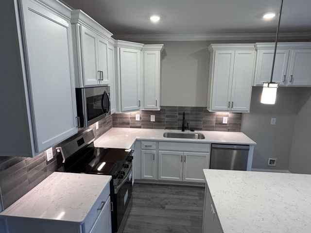 2101 Branford Pl Apt 203, Thompsons Station, TN 37179