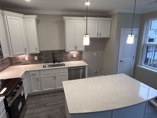 2101 Branford Pl Apt 203, Thompsons Station, TN 37179