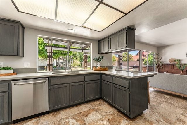 650 Big Creek, Walnut, CA 91789