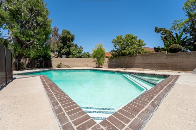 650 Big Creek, Walnut, CA 91789