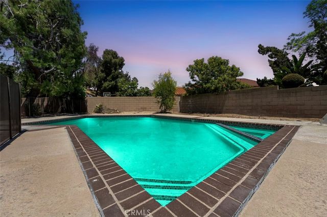 650 Big Creek, Walnut, CA 91789