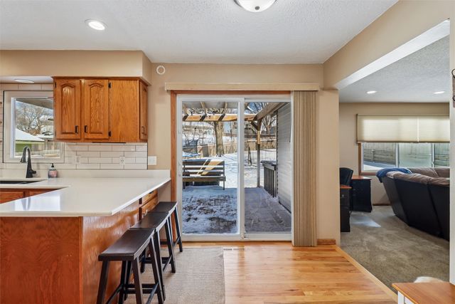 1008 Robin Glen Drive, Indianola, IA 50125