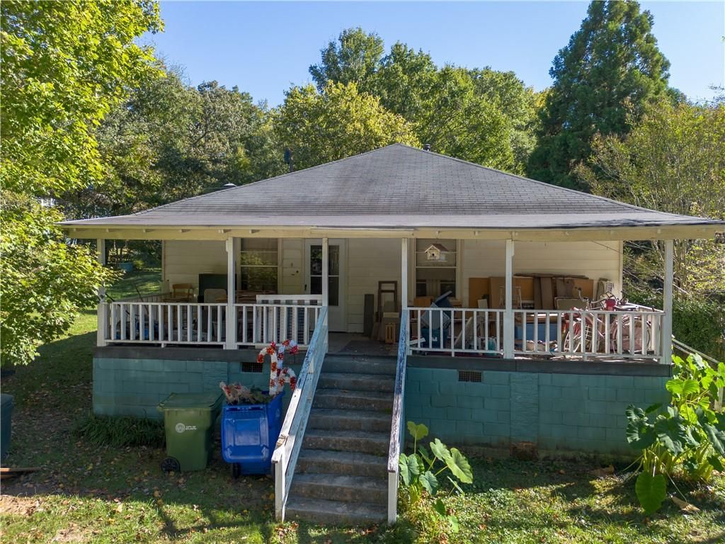 2886 Burden Street NW, Atlanta, GA 30318