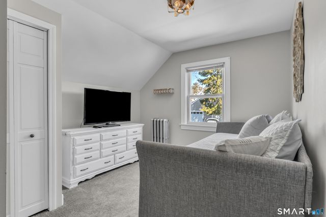 24 Clement Street, Waterford, CT 06385