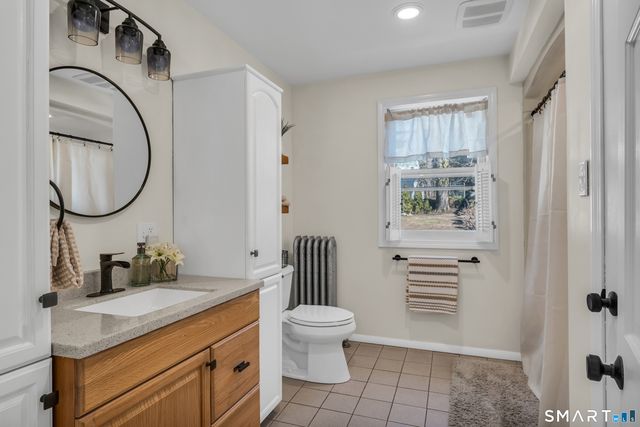 24 Clement Street, Waterford, CT 06385