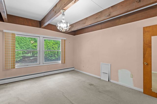 171 High Ridge Road, Manchester, NH 03104