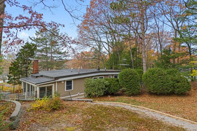 171 High Ridge Road, Manchester, NH 03104