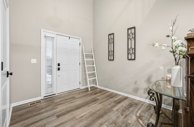 7811 Bellflower Lane, Joliet, IL 60431