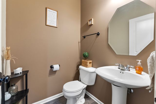 7811 Bellflower Lane, Joliet, IL 60431