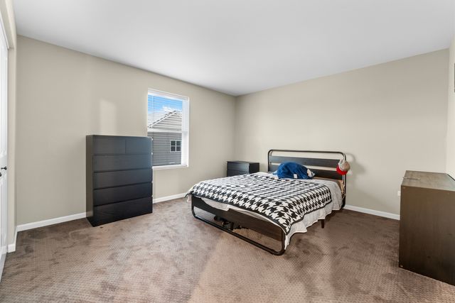 7811 Bellflower Lane, Joliet, IL 60431