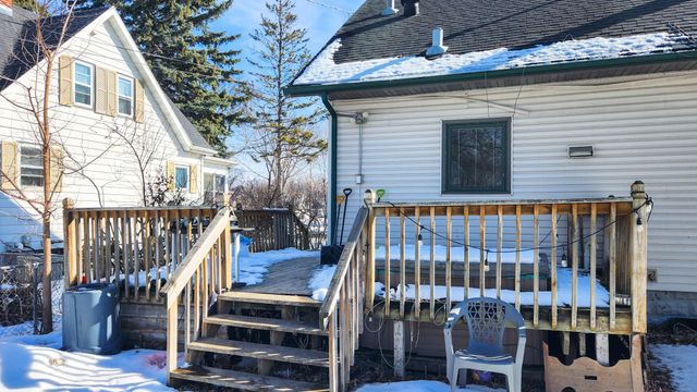 820 11th Street N, Fargo, ND 58102