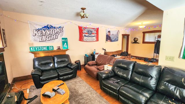 820 11th Street N, Fargo, ND 58102