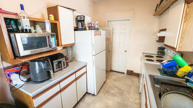 820 11th Street N, Fargo, ND 58102