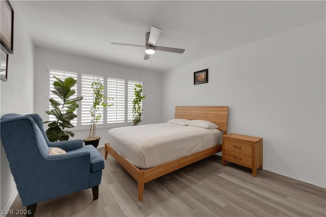 3425 East Russell Road 156, Las Vegas, NV 89120