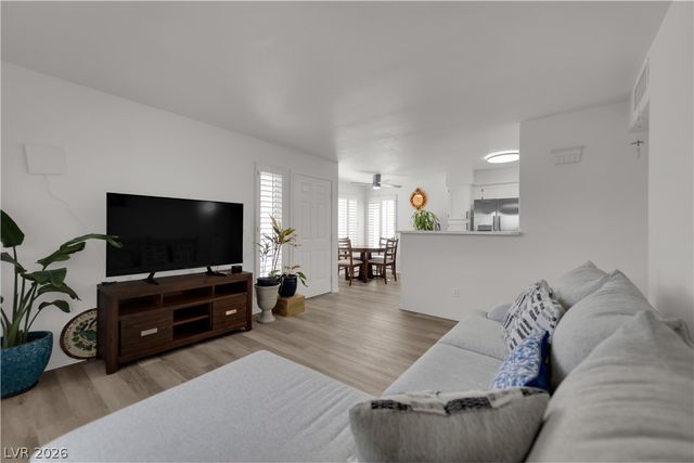 3425 East Russell Road 156, Las Vegas, NV 89120