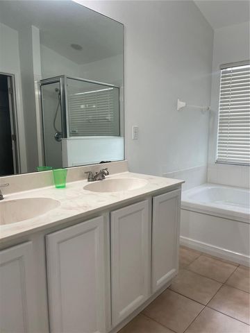 5418 FREDERICK LAKE DRIVE, Port Orange, FL 32128