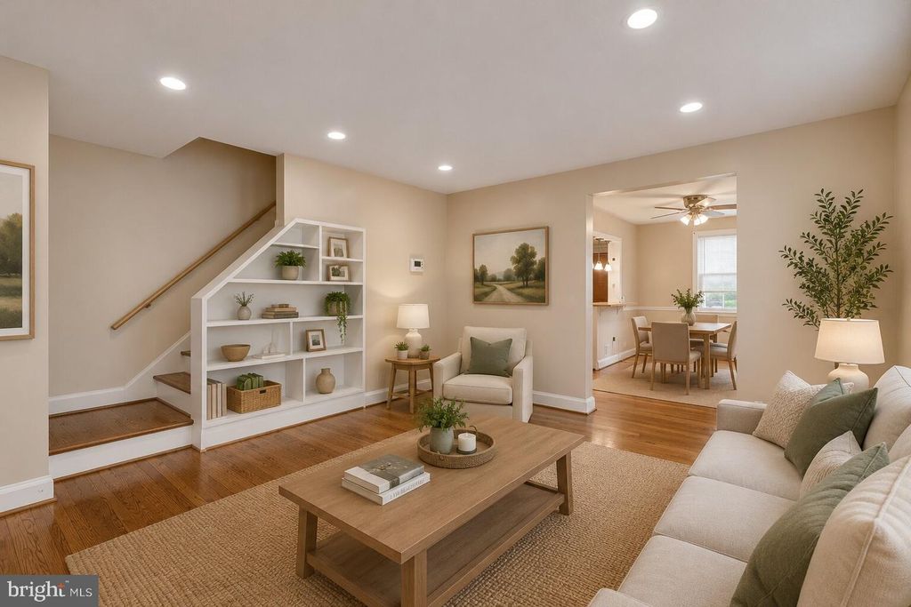 Image 1 of property listing at 2105 CLOVILLE AVE, Baltimore, MD 21214