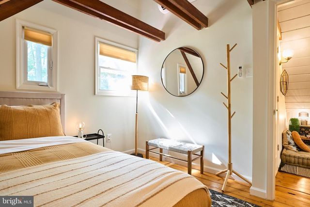 150 WHITE DOGWOOD PL, Harpers Ferry, WV 25425