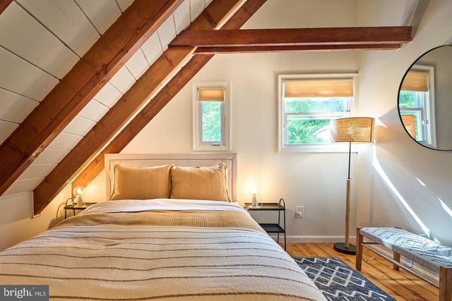 150 WHITE DOGWOOD PL, Harpers Ferry, WV 25425