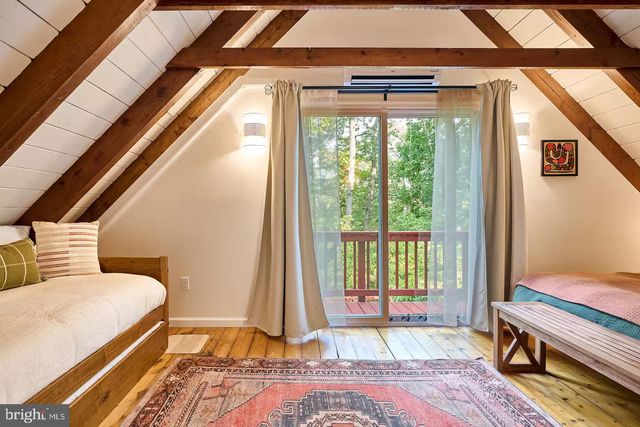 150 WHITE DOGWOOD PL, Harpers Ferry, WV 25425