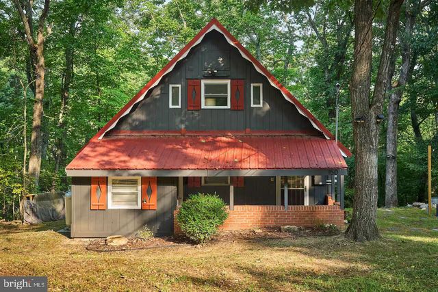 150 WHITE DOGWOOD PL, Harpers Ferry, WV 25425