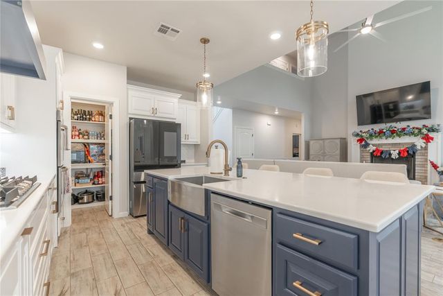 4307 Dusty Trail, Norman, OK 73072
