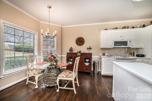 3992 Brickfield Street, Hickory, NC 28602