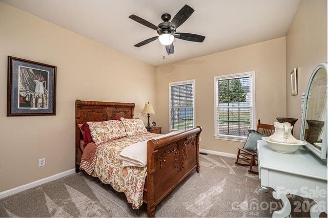 3992 Brickfield Street, Hickory, NC 28602