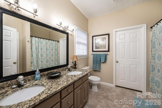 3992 Brickfield Street, Hickory, NC 28602