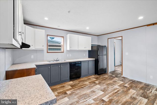 11307 HAWTHORNE CT, Hagerstown, MD 21740