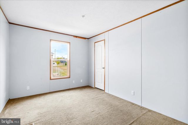 11307 HAWTHORNE CT, Hagerstown, MD 21740