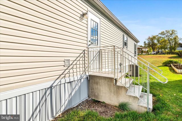 11307 HAWTHORNE CT, Hagerstown, MD 21740