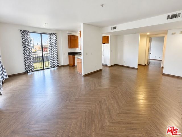625 S Berendo Street 201, Los Angeles, CA 90005