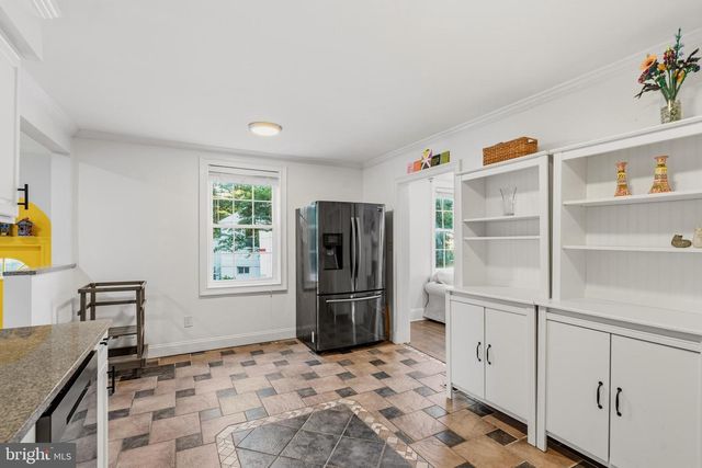4106 FERN ST, Fairfax, VA 22030