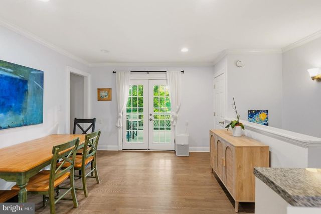 4106 FERN ST, Fairfax, VA 22030
