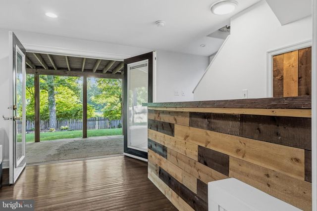4106 FERN ST, Fairfax, VA 22030