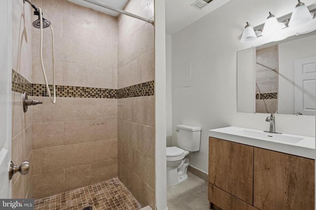 4106 FERN ST, Fairfax, VA 22030