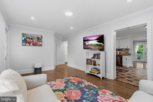 4106 FERN ST, Fairfax, VA 22030