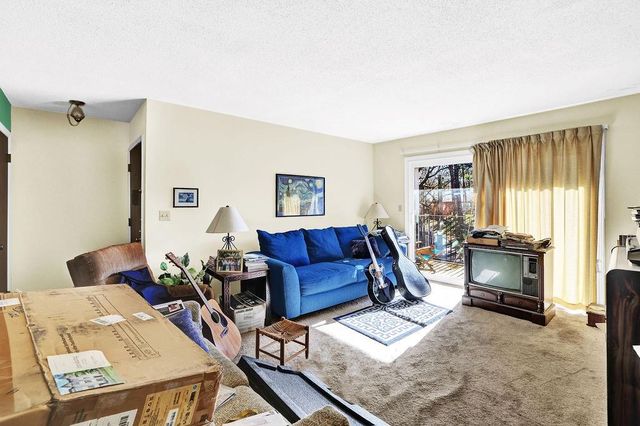 6851 Roswell Road G8, Sandy Springs, GA 30328