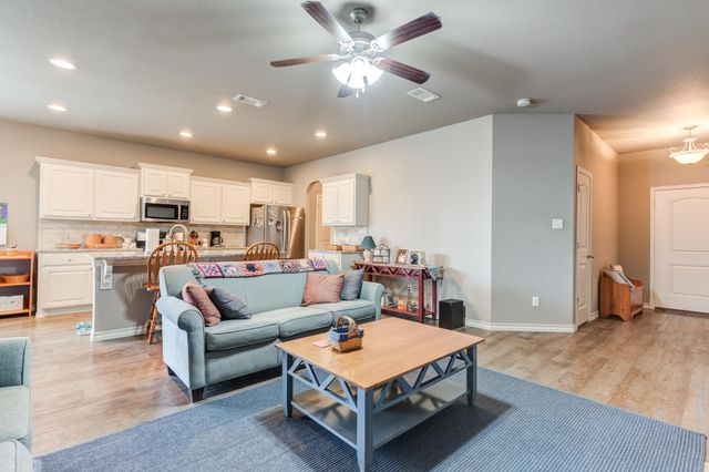 5219 Kemper Street, Lubbock, TX 79416