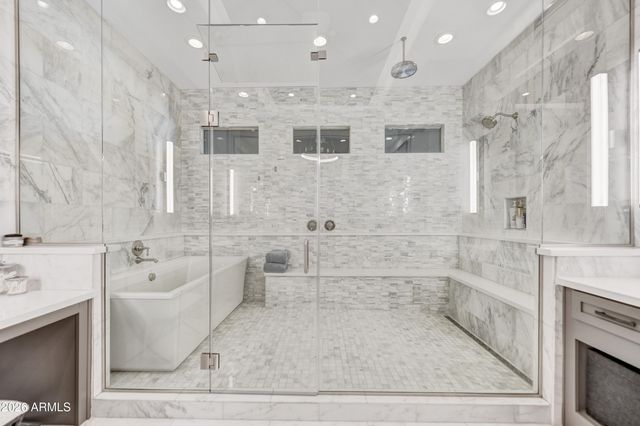 17348 E HIDDEN GREEN Court, Rio Verde, AZ 85263