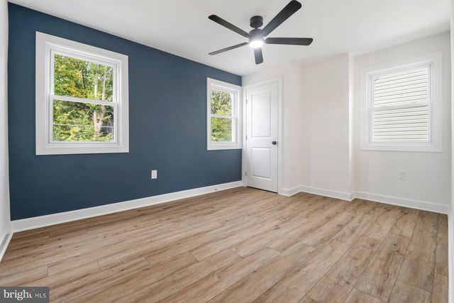 27 GLENWOOD AVE, Baltimore, MD 21228