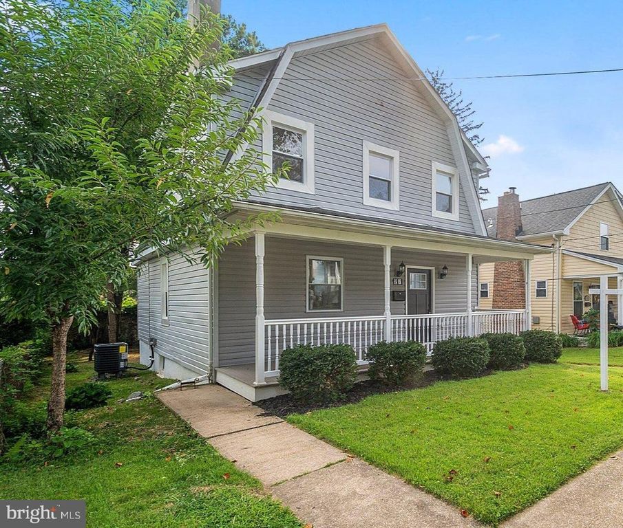 Image 1 of property listing at 27 GLENWOOD AVE, Baltimore, MD 21228