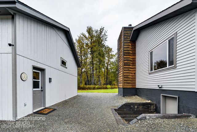 6262 E Altra Drive, Wasilla, AK 99645