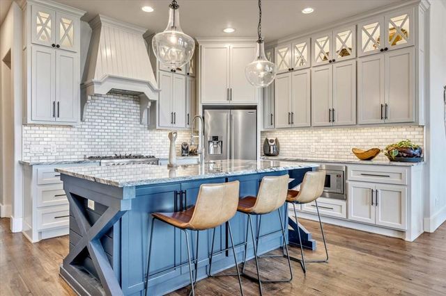 217 Pont Julienn Court, Edmond, OK 73034