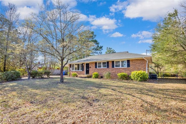 1910 Stockton Drive, Fayetteville, NC 28304