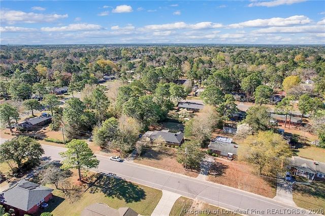 1910 Stockton Drive, Fayetteville, NC 28304