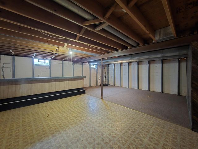 6730 Manchester DRIVE, Greendale, WI 53129