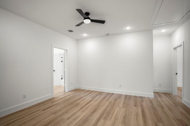 4201 Oats St C, Houston, TX 77020